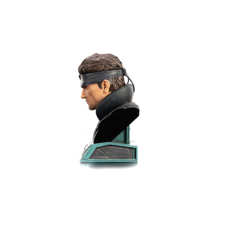 Metal Gear Solid - Solid Snake Life Size Bust - First 4 Figures