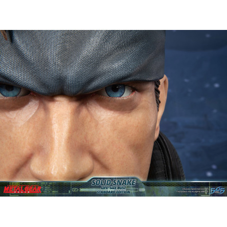 Metal Gear Solid - Solid Snake Life Size Bust - First 4 Figures