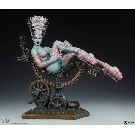 Sideshow - Olivia De Berardinis Frankie Reborn 1/4 "Limited Edition" statue