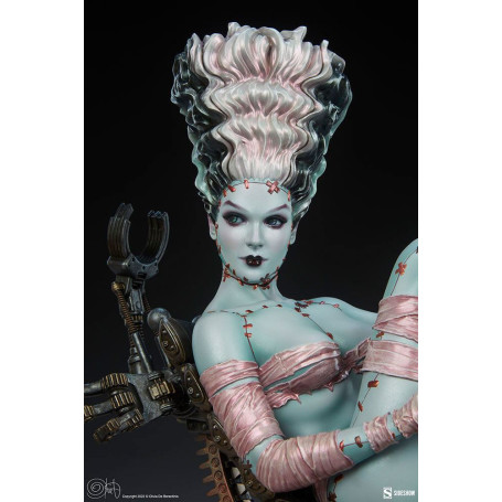 Sideshow - Olivia De Berardinis Frankie Reborn 1/4 "Limited Edition" statue