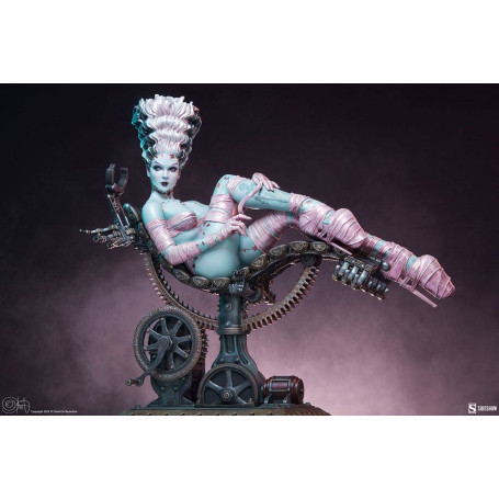 Sideshow - Olivia De Berardinis Frankie Reborn 1/4 "Limited Edition" statue