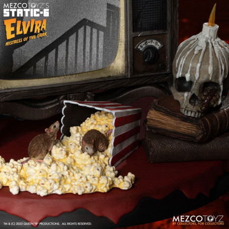 Mezco - Static 6 - Elvira mistress of darkness 1/6 statue