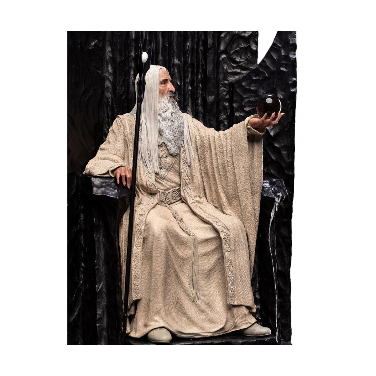 Weta - The Lord of the Rings - Saruman the White on Throne statue 1/6