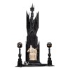 Weta - The Lord of the Rings - Saruman the White on Throne statue 1/6