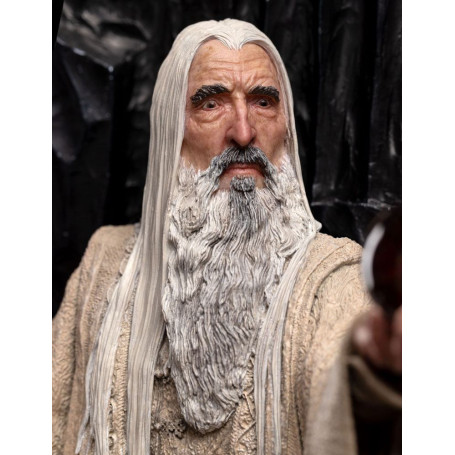 Weta - The Lord of the Rings - Saruman the White on Throne statue 1/6