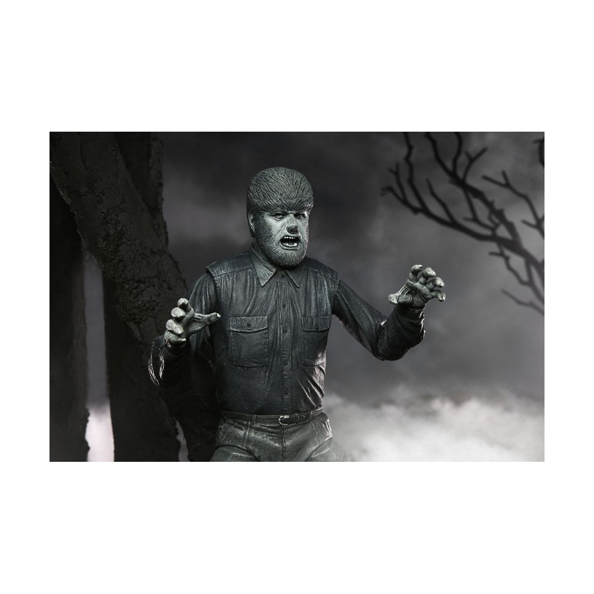 NECA - Ultimate The Wolf Man Black & White Version - Universal Monsters
