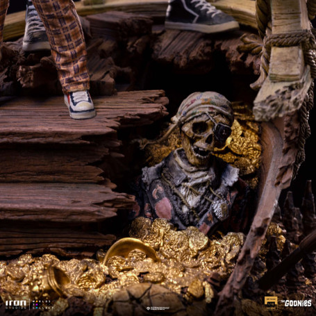 Iron Studios - Sloth and Chunk 1/10 The Goonies Deluxe Art Scale - Cinoque and Choco