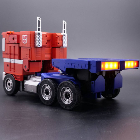 Robosen - Transformers Optimus Prime - interactive self-transforming robot - English version