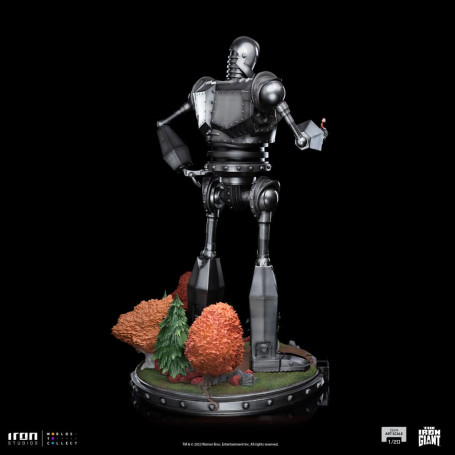 Iron Studios - Half Art Scale 1/20 - The Iron Giant & Hogarth Hughes Statuette