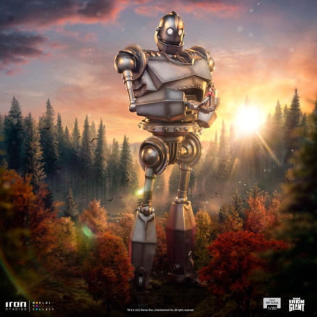Iron Studios - Half Art Scale 1/20 - The Iron Giant & Hogarth Hughes Statuette