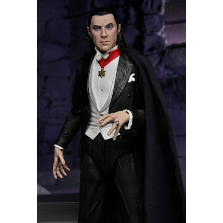 NECA - Ultimate Dracula Transylvania/Color Version - Universal Monsters