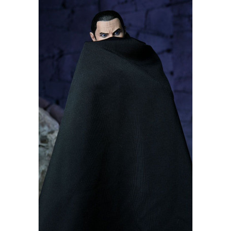 NECA - Ultimate Dracula Transylvania/Color Version - Universal Monsters