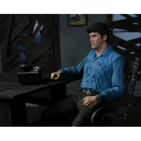 Neca Ultimate ASH - Evil Dead 40th ANNIVERSARY