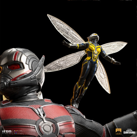 Iron Studios - Quantumania Ant-Man - Ant-Man & the Wasp Marvel Comics 1/10 Deluxe Art Scale