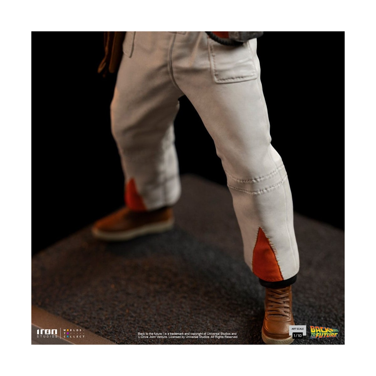 Iron Studios - BTTF - Doc Brown Back to the Future - BDS Art Scale