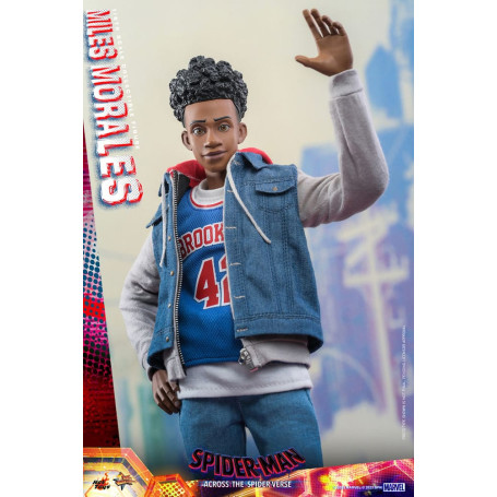 Hot Toys - Miles Morales - Spider-Man: Across the Spider-Verse Part One - Movie Masterpiece 1/6