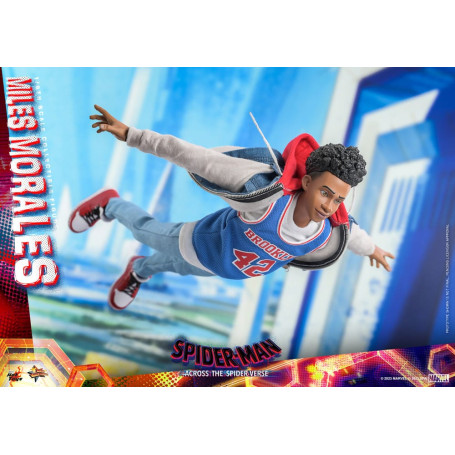 Hot Toys - Miles Morales - Spider-Man: Across the Spider-Verse Part One - Movie Masterpiece 1/6
