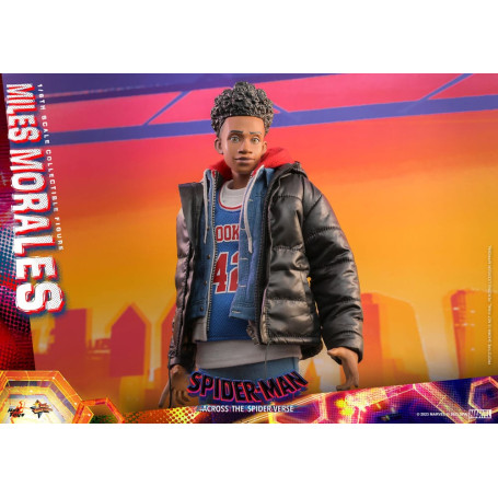 Hot Toys - Miles Morales - Spider-Man: Across the Spider-Verse Part One - Movie Masterpiece 1/6