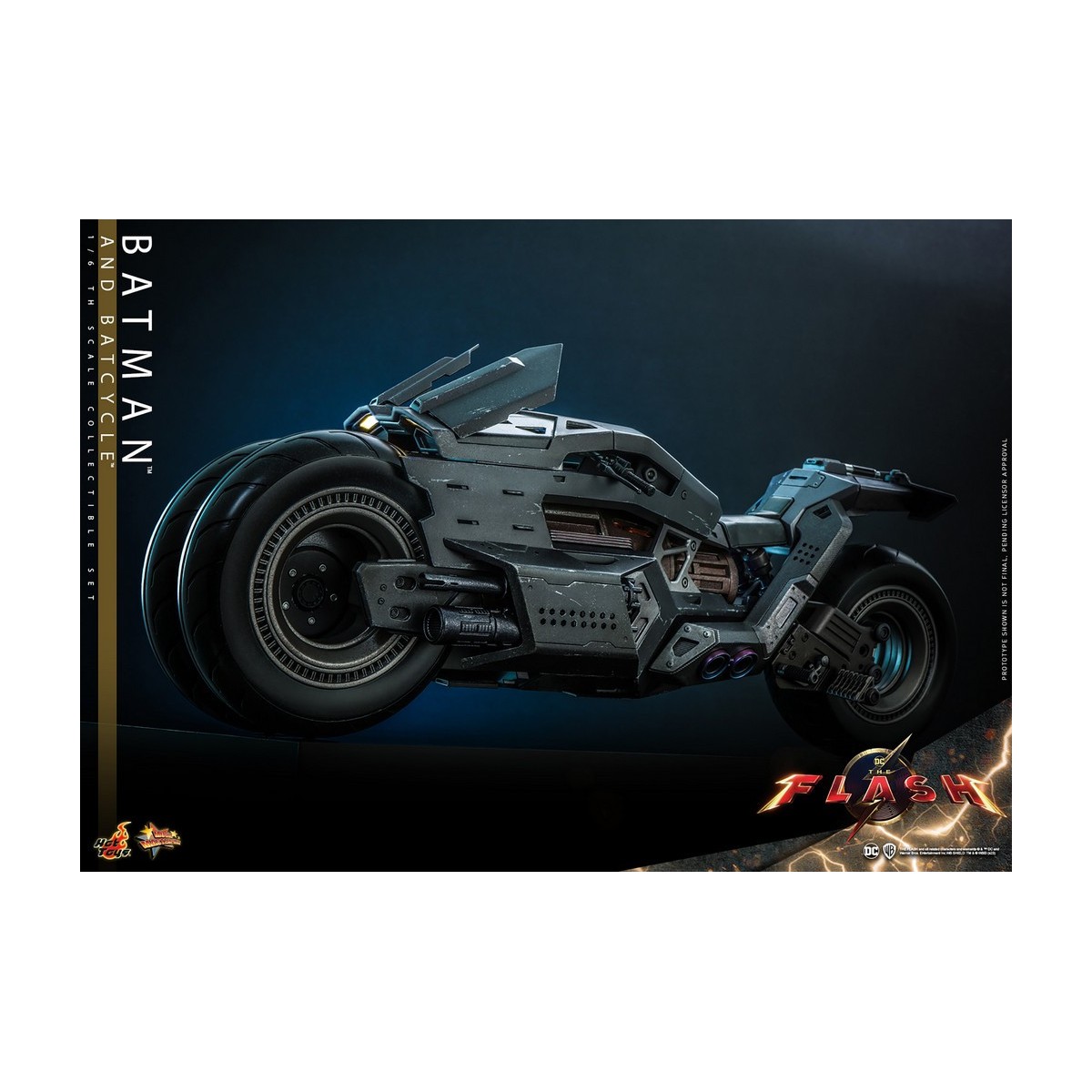 Hot Toys - DC Comics - Batman (Affleck) and Batcycle 1:6 Scale Figure Set The Flash - Movie Masterpiece 1/6