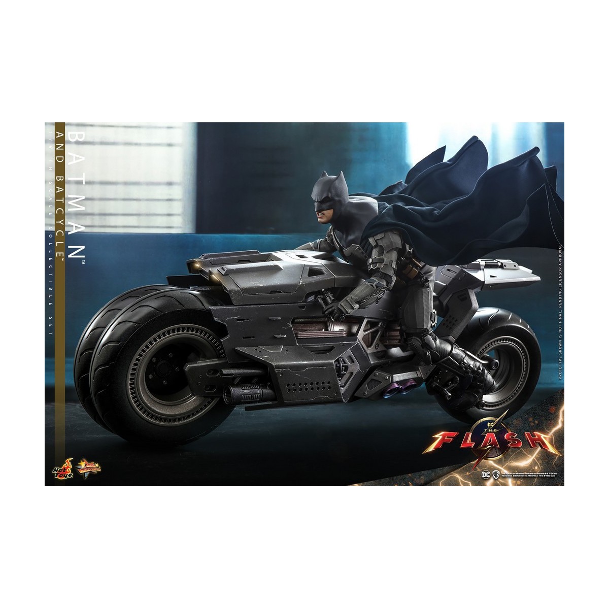 Hot Toys - DC Comics - Batman (Affleck) and Batcycle 1:6 Scale Figure Set The Flash - Movie Masterpiece 1/6