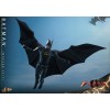 Hot Toys - DC Comics - Batman Modern Suit (Keaton) The Flash - Movie Masterpiece 1/6