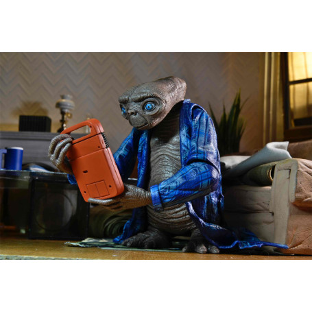 Neca - E.T. The Extra Terrestrial - Ultimate Telepathic E.T.