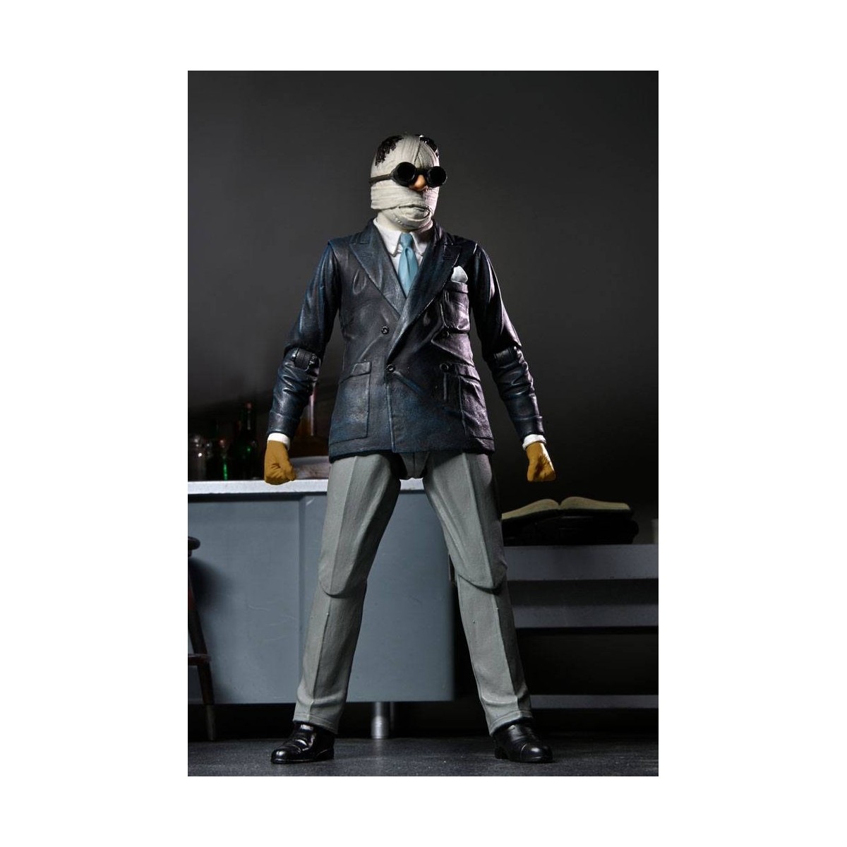NECA - Ultimate The Invisible Man - Universal Monsters