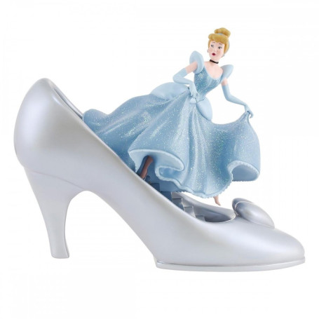 Enesco Disney - CINDERELLA Disney 100 years of wonder - D100